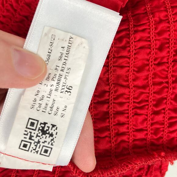 Old Navy Womens Size 3X Red Smocked Sleeveless Ruffle Top Romantic Coquette - Picture 9 of 9